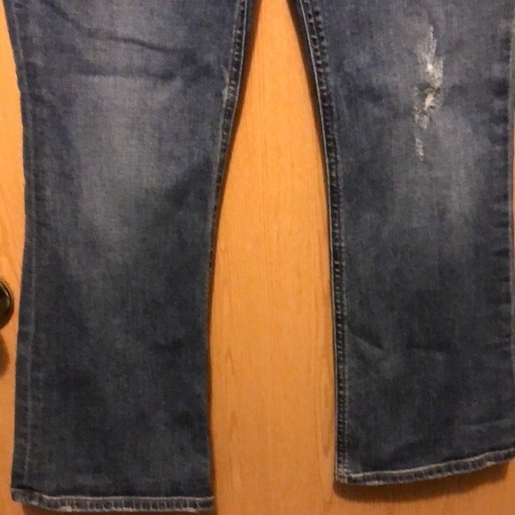 Express size 6 cropped bell flare high rise jeans NWOT - Picture 3 of 9